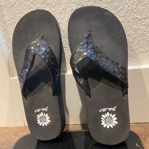 Women’s Flip Flops